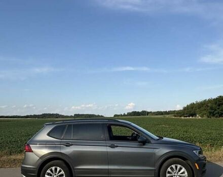 Сірий Фольксваген Тігуан, об'ємом двигуна 1.98 л та пробігом 116 тис. км за 18500 $, фото 7 на Automoto.ua