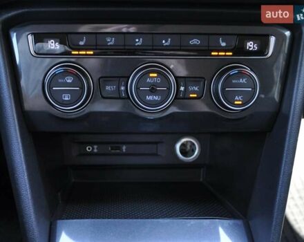 Сірий Фольксваген Тігуан, об'ємом двигуна 1.98 л та пробігом 119 тис. км за 22900 $, фото 42 на Automoto.ua