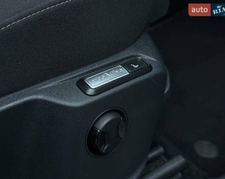 Серый Фольксваген Тигуан, объемом двигателя 2 л и пробегом 263 тыс. км за 18700 $, фото 42 на Automoto.ua