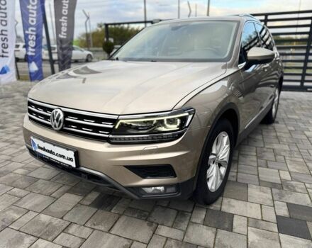 Серый Фольксваген Тигуан, объемом двигателя 2 л и пробегом 320 тыс. км за 20500 $, фото 8 на Automoto.ua