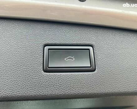 Серый Фольксваген Тигуан, объемом двигателя 2 л и пробегом 250 тыс. км за 22680 $, фото 42 на Automoto.ua