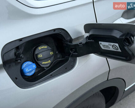 Серый Фольксваген Тигуан, объемом двигателя 2 л и пробегом 263 тыс. км за 18700 $, фото 46 на Automoto.ua