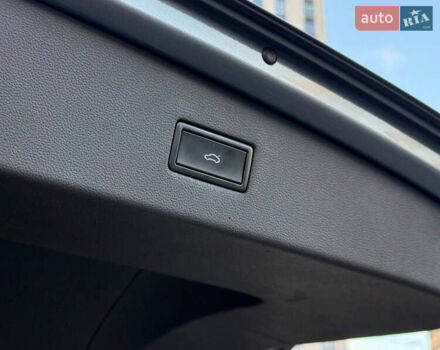 Серый Фольксваген Тигуан, объемом двигателя 2 л и пробегом 155 тыс. км за 18500 $, фото 28 на Automoto.ua