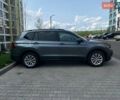 Сірий Фольксваген Тігуан, об'ємом двигуна 1.98 л та пробігом 98 тис. км за 17200 $, фото 2 на Automoto.ua