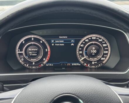 Серый Фольксваген Тигуан, объемом двигателя 2 л и пробегом 320 тыс. км за 20500 $, фото 17 на Automoto.ua