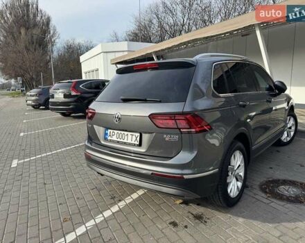 Серый Фольксваген Тигуан, объемом двигателя 2 л и пробегом 197 тыс. км за 22900 $, фото 6 на Automoto.ua