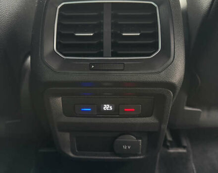 Сірий Фольксваген Тігуан, об'ємом двигуна 1.98 л та пробігом 163 тис. км за 28600 $, фото 27 на Automoto.ua