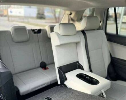 Серый Фольксваген Тигуан, объемом двигателя 2 л и пробегом 107 тыс. км за 16000 $, фото 5 на Automoto.ua