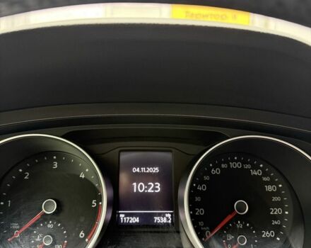 Сірий Фольксваген Тігуан, об'ємом двигуна 2 л та пробігом 117 тис. км за 22500 $, фото 5 на Automoto.ua