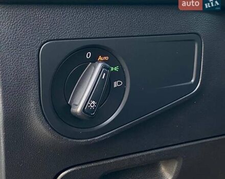 Серый Фольксваген Тигуан, объемом двигателя 2 л и пробегом 264 тыс. км за 15500 $, фото 14 на Automoto.ua