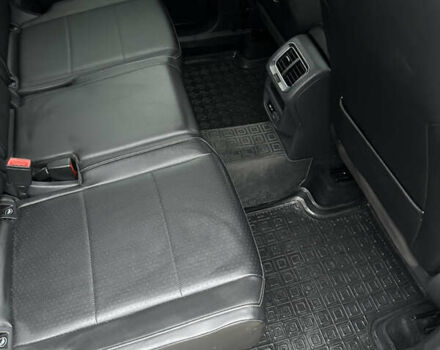 Серый Фольксваген Тигуан, объемом двигателя 2 л и пробегом 167 тыс. км за 18700 $, фото 2 на Automoto.ua