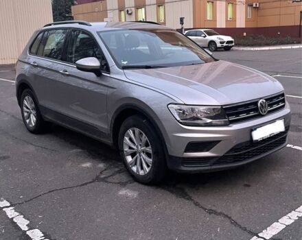Сірий Фольксваген Тігуан, об'ємом двигуна 2 л та пробігом 250 тис. км за 15900 $, фото 7 на Automoto.ua