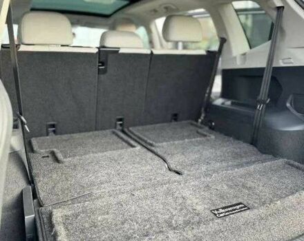 Серый Фольксваген Тигуан, объемом двигателя 2 л и пробегом 107 тыс. км за 16000 $, фото 8 на Automoto.ua