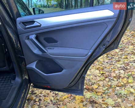 Серый Фольксваген Тигуан, объемом двигателя 1.98 л и пробегом 265 тыс. км за 20999 $, фото 8 на Automoto.ua