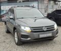 Сірий Фольксваген Тігуан, об'ємом двигуна 0 л та пробігом 207 тис. км за 13200 $, фото 2 на Automoto.ua