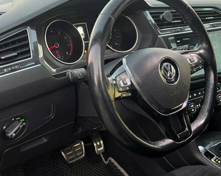 Серый Фольксваген Тигуан, объемом двигателя 1.98 л и пробегом 127 тыс. км за 17800 $, фото 12 на Automoto.ua