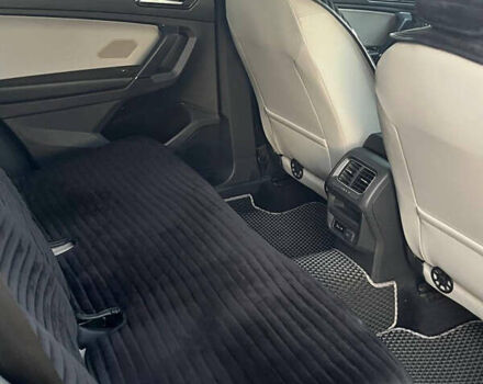 Серый Фольксваген Тигуан, объемом двигателя 1.98 л и пробегом 127 тыс. км за 17800 $, фото 25 на Automoto.ua