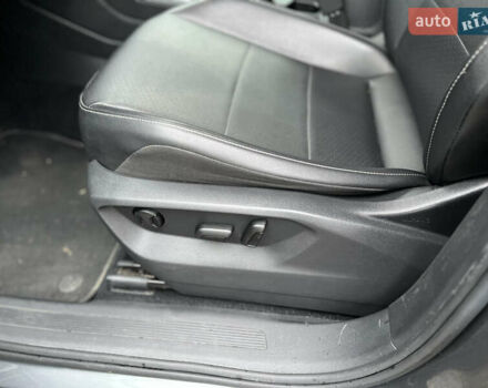 Серый Фольксваген Тигуан, объемом двигателя 2 л и пробегом 126 тыс. км за 19400 $, фото 3 на Automoto.ua