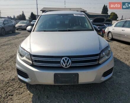 Сірий Фольксваген Тігуан, об'ємом двигуна 1.98 л та пробігом 121 тис. км за 999 $, фото 5 на Automoto.ua