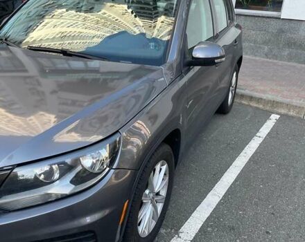 Серый Фольксваген Тигуан, объемом двигателя 1.98 л и пробегом 120 тыс. км за 15700 $, фото 3 на Automoto.ua