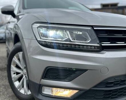 Сірий Фольксваген Тігуан, об'ємом двигуна 1.97 л та пробігом 165 тис. км за 23999 $, фото 2 на Automoto.ua