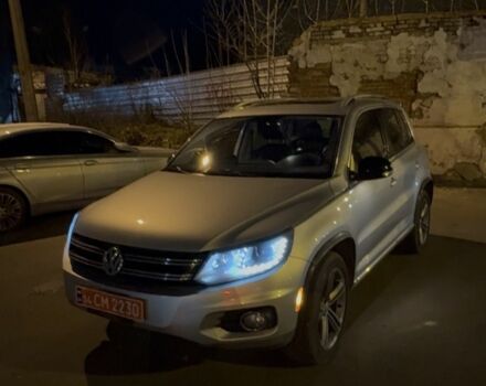 Серый Фольксваген Тигуан, объемом двигателя 2 л и пробегом 188 тыс. км за 336 $, фото 1 на Automoto.ua