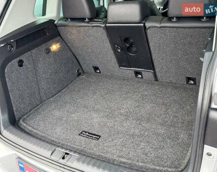 Серый Фольксваген Тигуан, объемом двигателя 2 л и пробегом 181 тыс. км за 15000 $, фото 17 на Automoto.ua