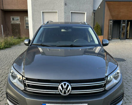 Сірий Фольксваген Тігуан, об'ємом двигуна 1.98 л та пробігом 158 тис. км за 13999 $, фото 2 на Automoto.ua