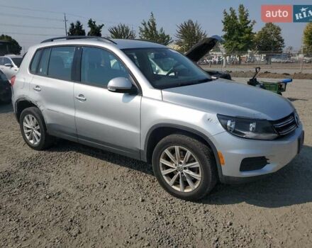 Сірий Фольксваген Тігуан, об'ємом двигуна 1.98 л та пробігом 121 тис. км за 999 $, фото 4 на Automoto.ua