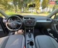 Сірий Фольксваген Тігуан, об'ємом двигуна 1.98 л та пробігом 226 тис. км за 15550 $, фото 27 на Automoto.ua