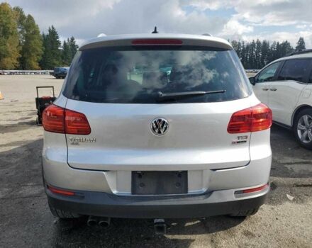 Серый Фольксваген Тигуан, объемом двигателя 2 л и пробегом 111 тыс. км за 1700 $, фото 5 на Automoto.ua