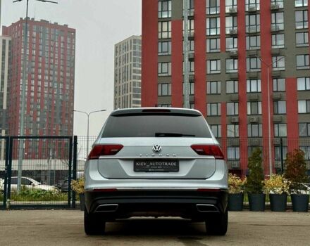 Серый Фольксваген Тигуан, объемом двигателя 2 л и пробегом 77 тыс. км за 19700 $, фото 4 на Automoto.ua