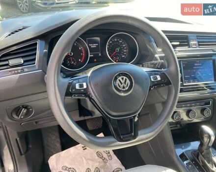 Серый Фольксваген Тигуан, объемом двигателя 2 л и пробегом 172 тыс. км за 14300 $, фото 13 на Automoto.ua
