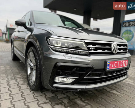 Сірий Фольксваген Тігуан, об'ємом двигуна 1.98 л та пробігом 163 тис. км за 28600 $, фото 41 на Automoto.ua