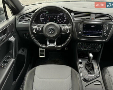 Сірий Фольксваген Тігуан, об'ємом двигуна 1.98 л та пробігом 163 тис. км за 28600 $, фото 36 на Automoto.ua