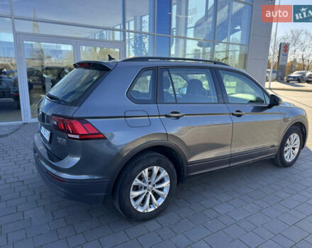 Сірий Фольксваген Тігуан, об'ємом двигуна 1.98 л та пробігом 84 тис. км за 23750 $, фото 20 на Automoto.ua