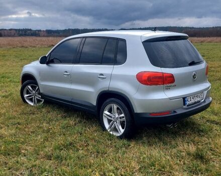 Сірий Фольксваген Тігуан, об'ємом двигуна 2 л та пробігом 48 тис. км за 14000 $, фото 1 на Automoto.ua