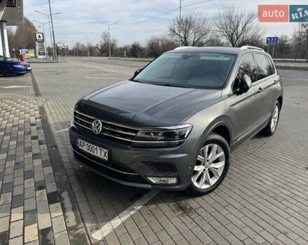 Серый Фольксваген Тигуан, объемом двигателя 2 л и пробегом 197 тыс. км за 22900 $, фото 5 на Automoto.ua