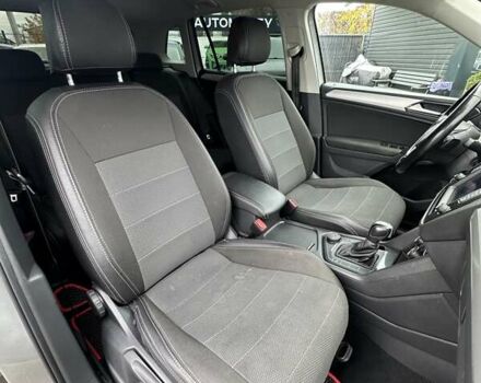 Серый Фольксваген Тигуан, объемом двигателя 1.97 л и пробегом 165 тыс. км за 25999 $, фото 20 на Automoto.ua