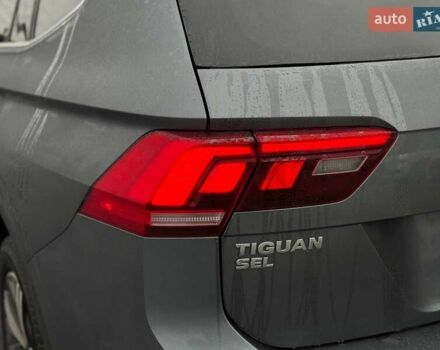 Сірий Фольксваген Тігуан, об'ємом двигуна 1.98 л та пробігом 152 тис. км за 18400 $, фото 24 на Automoto.ua