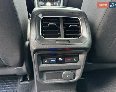 Серый Фольксваген Тигуан, объемом двигателя 2 л и пробегом 197 тыс. км за 22900 $, фото 13 на Automoto.ua