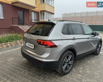 Серый Фольксваген Тигуан, объемом двигателя 1.97 л и пробегом 149 тыс. км за 25000 $, фото 6 на Automoto.ua