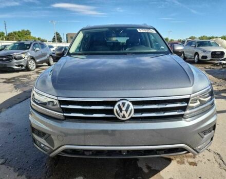 Сірий Фольксваген Тігуан, об'ємом двигуна 2 л та пробігом 64 тис. км за 7000 $, фото 4 на Automoto.ua