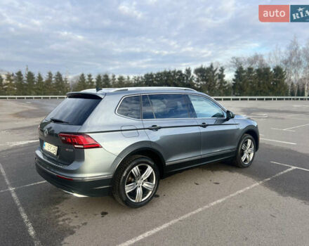 Сірий Фольксваген Тігуан, об'ємом двигуна 2 л та пробігом 175 тис. км за 19300 $, фото 9 на Automoto.ua