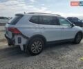 Сірий Фольксваген Тігуан, об'ємом двигуна 1.98 л та пробігом 121 тис. км за 4400 $, фото 4 на Automoto.ua