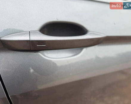 Серый Фольксваген Тигуан, объемом двигателя 2 л и пробегом 254 тыс. км за 17999 $, фото 8 на Automoto.ua