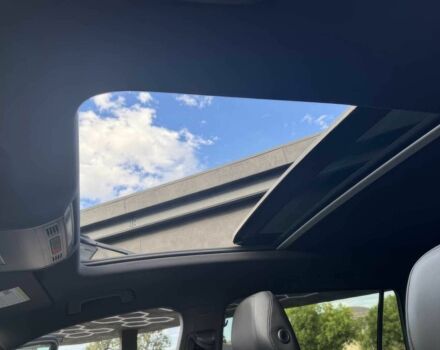 Сірий Фольксваген Тігуан, об'ємом двигуна 2 л та пробігом 38 тис. км за 9000 $, фото 12 на Automoto.ua