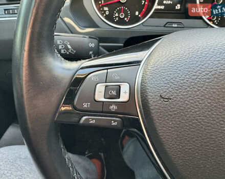 Серый Фольксваген Тигуан, объемом двигателя 2 л и пробегом 104 тыс. км за 20300 $, фото 41 на Automoto.ua