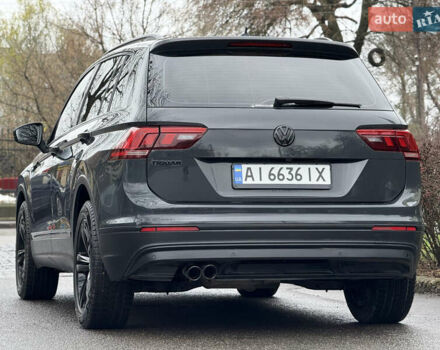 Серый Фольксваген Тигуан, объемом двигателя 2 л и пробегом 56 тыс. км за 24999 $, фото 45 на Automoto.ua