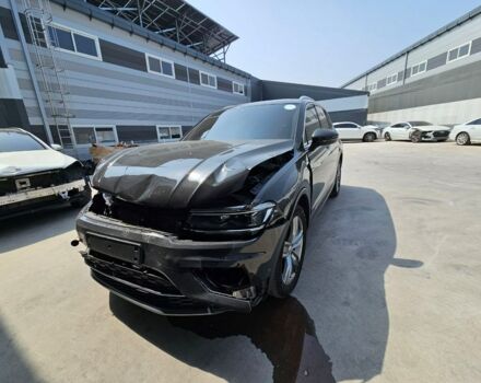 Серый Фольксваген Тигуан, объемом двигателя 2 л и пробегом 80 тыс. км за 16500 $, фото 1 на Automoto.ua